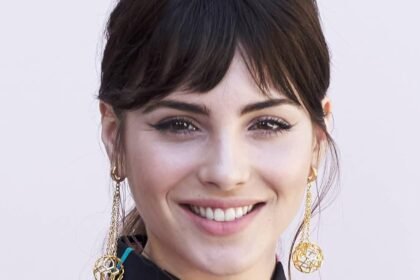 Andrea Duro